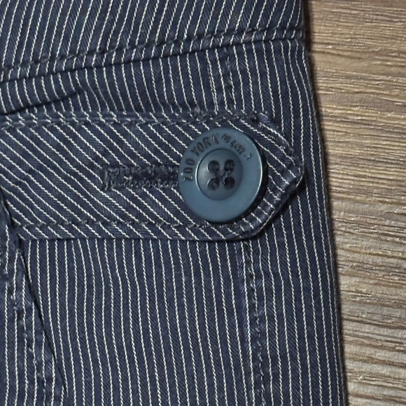 🔥🔥🔥Zoo York Blue Flat Front Shorts Size: 34🔥🔥🔥 - Picture 4 of 10